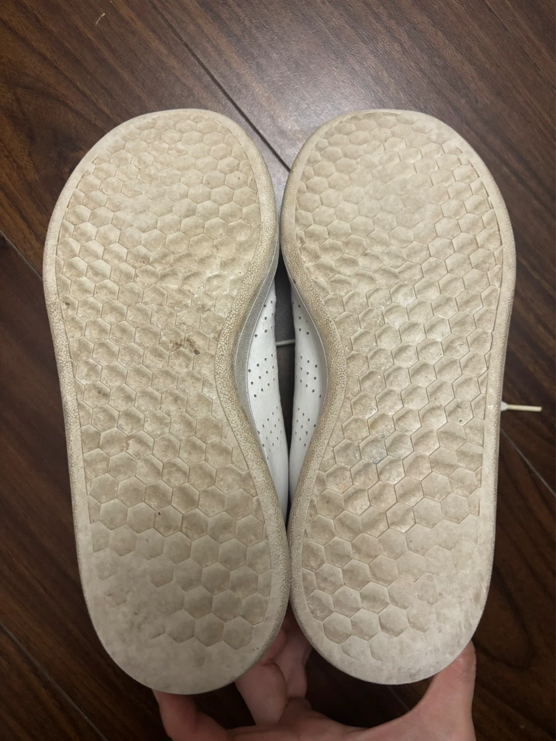 Adidas Cloudfoam white shoes 6.5 - photo 3