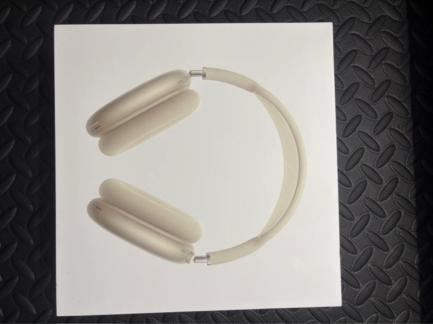 Apple AirPods Max Headphones - Silver