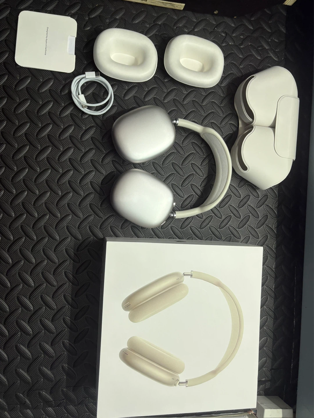 Apple AirPods Max Headphones - Silver - photo 5