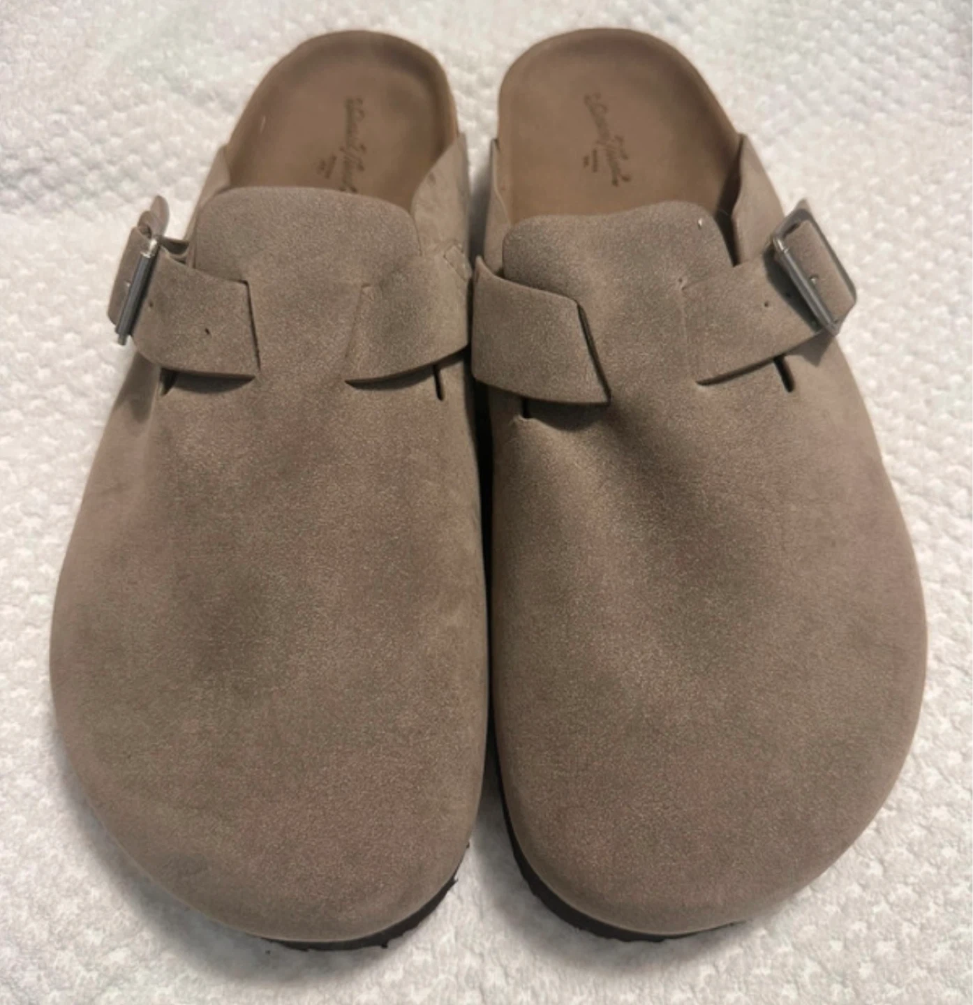 Universal Thread Tan Suede Clog Shoes Size 7.5