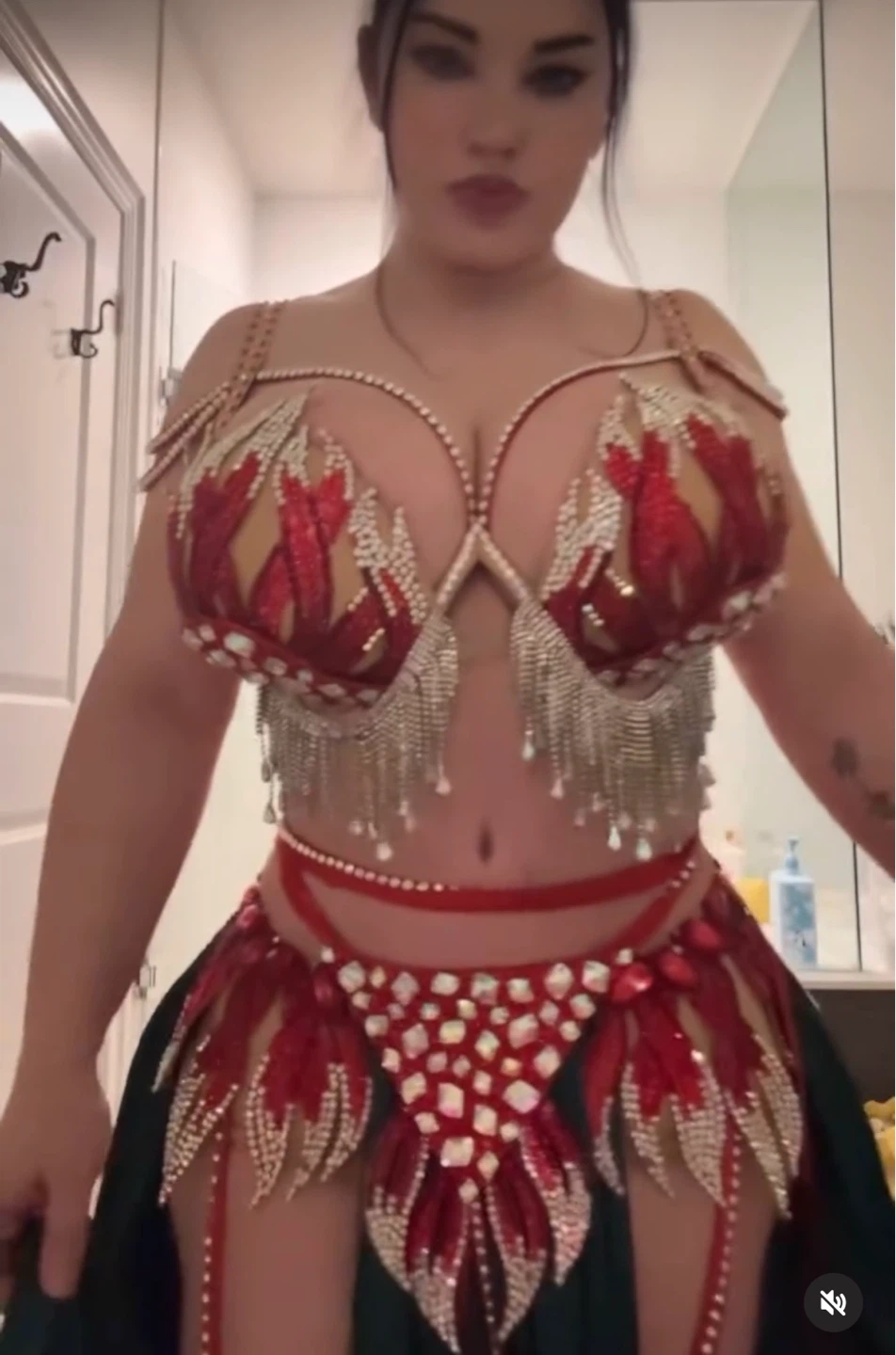Red and Green Belly Dance Costume with Headpiece - photo 2