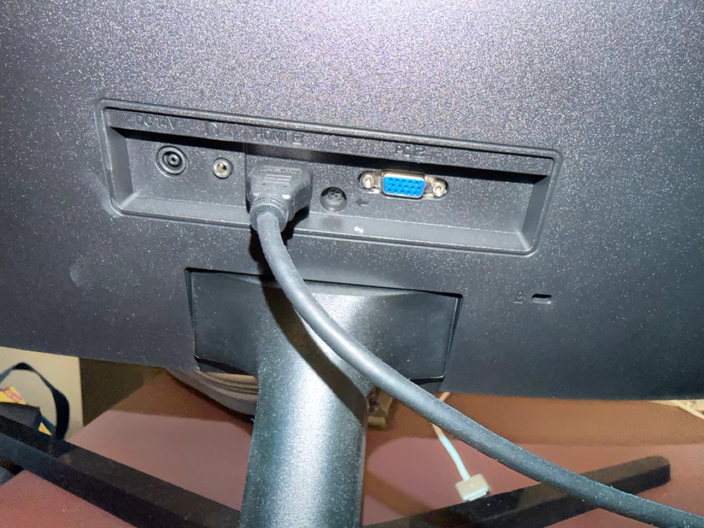 Samsung 27" FHD 100Hz 4ms Curved VA LED FreeSync Gaming Monitor - photo 3
