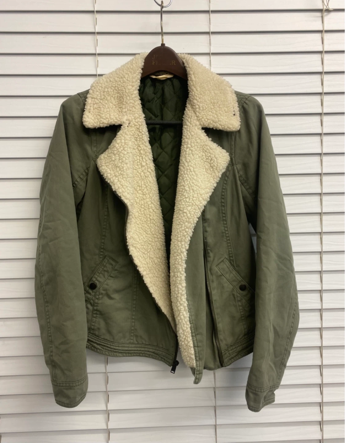 Hollister Sherpa Lined Jacket - Green - Size L - photo 2