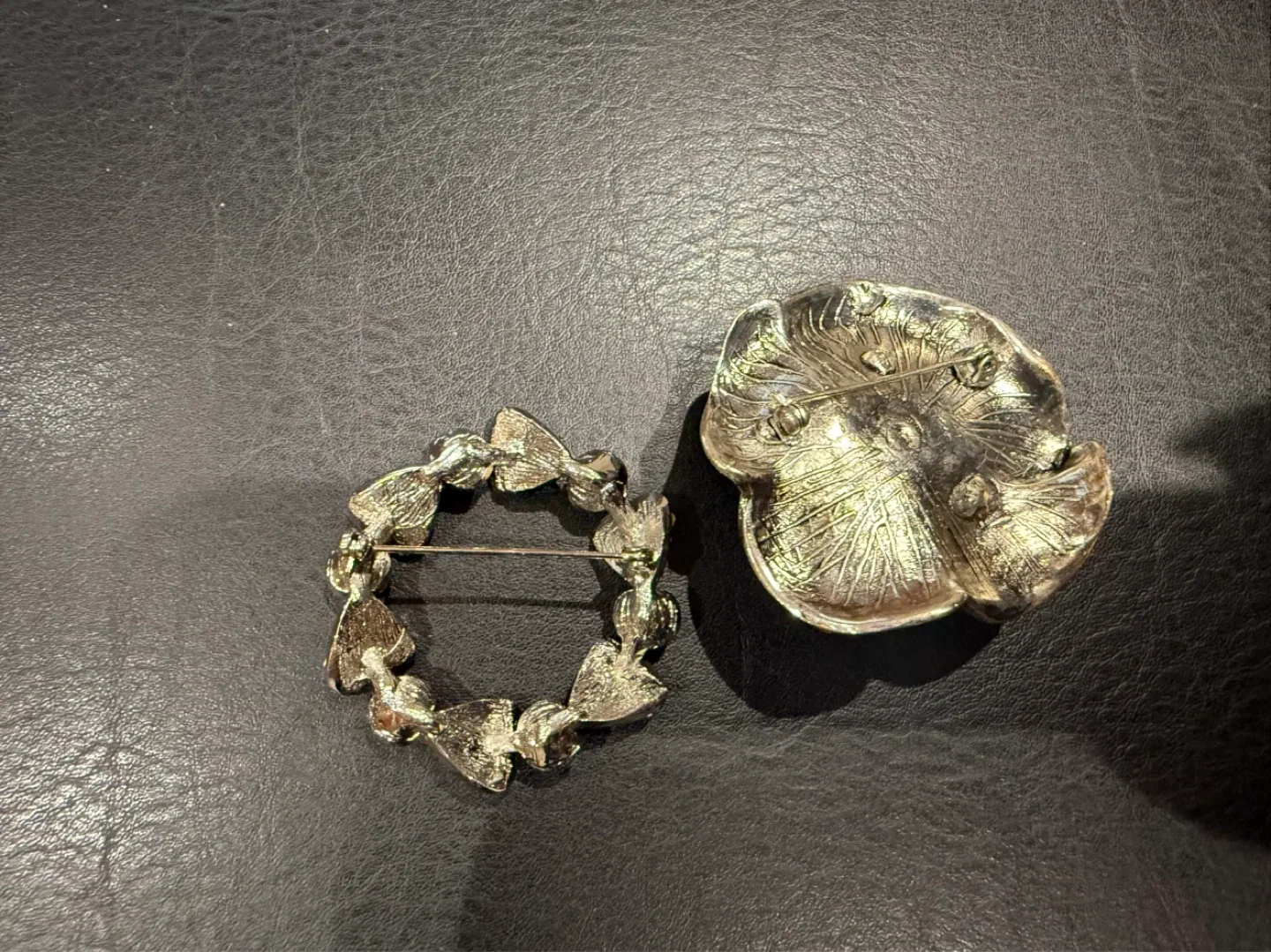Brooches - Floral & Circle - photo 2