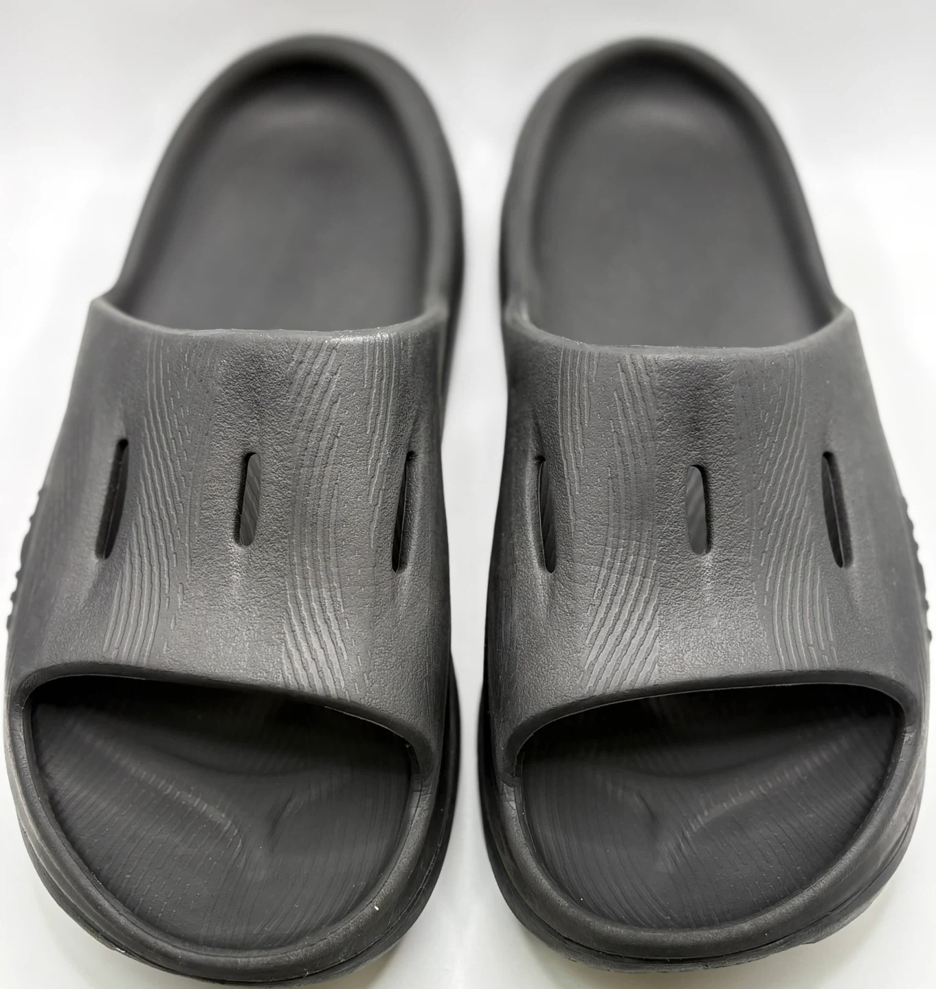 Hoka Black Slides Y5