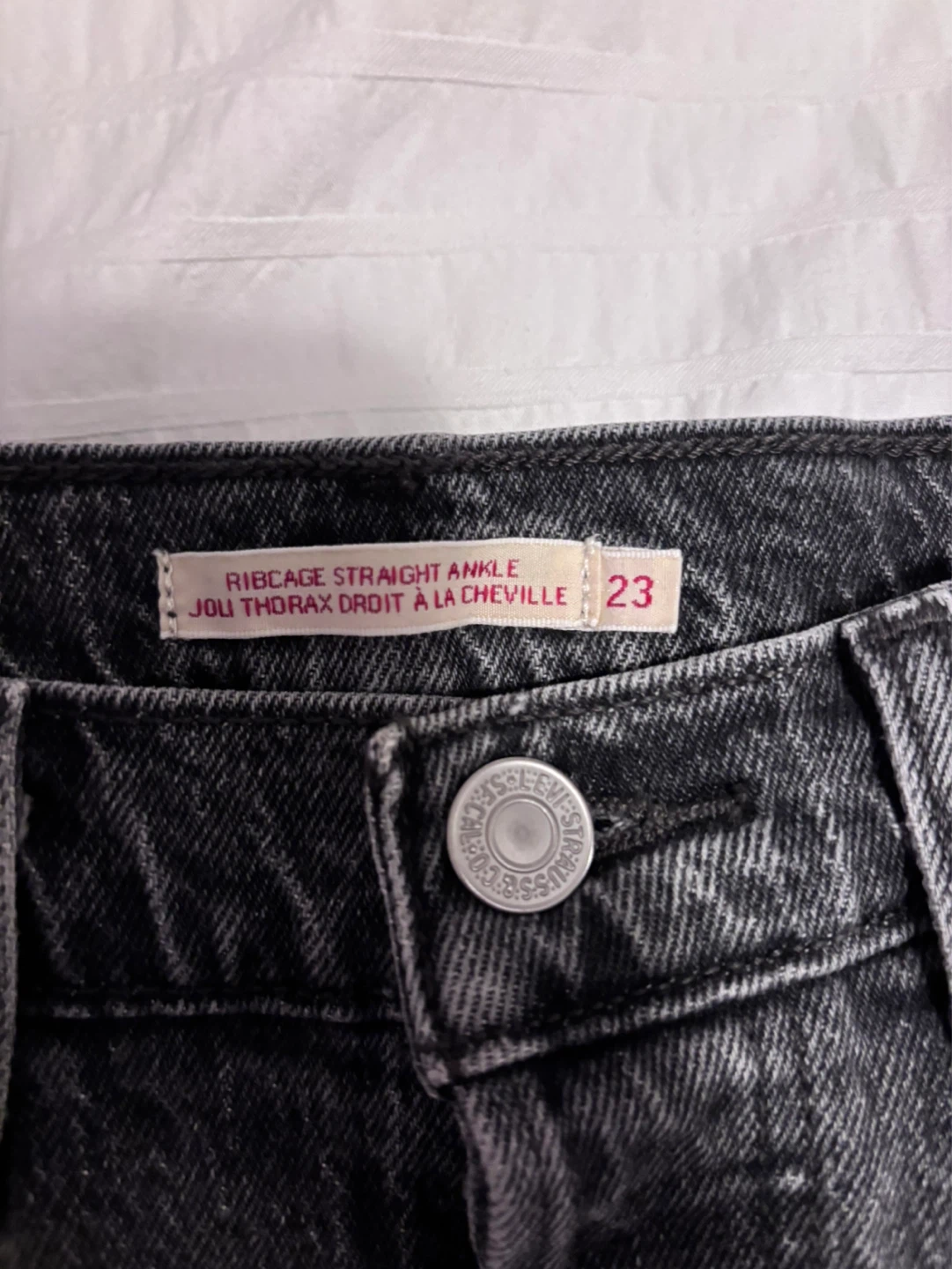 Levi's Ribcage Straight Jeans (Cropped) - photo 2