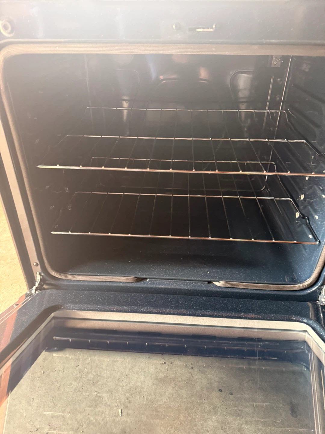 Samsung Stainless Steel Electric Range - photo 3