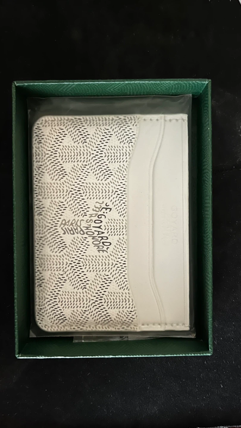 Goyard Card Holder - photo 3
