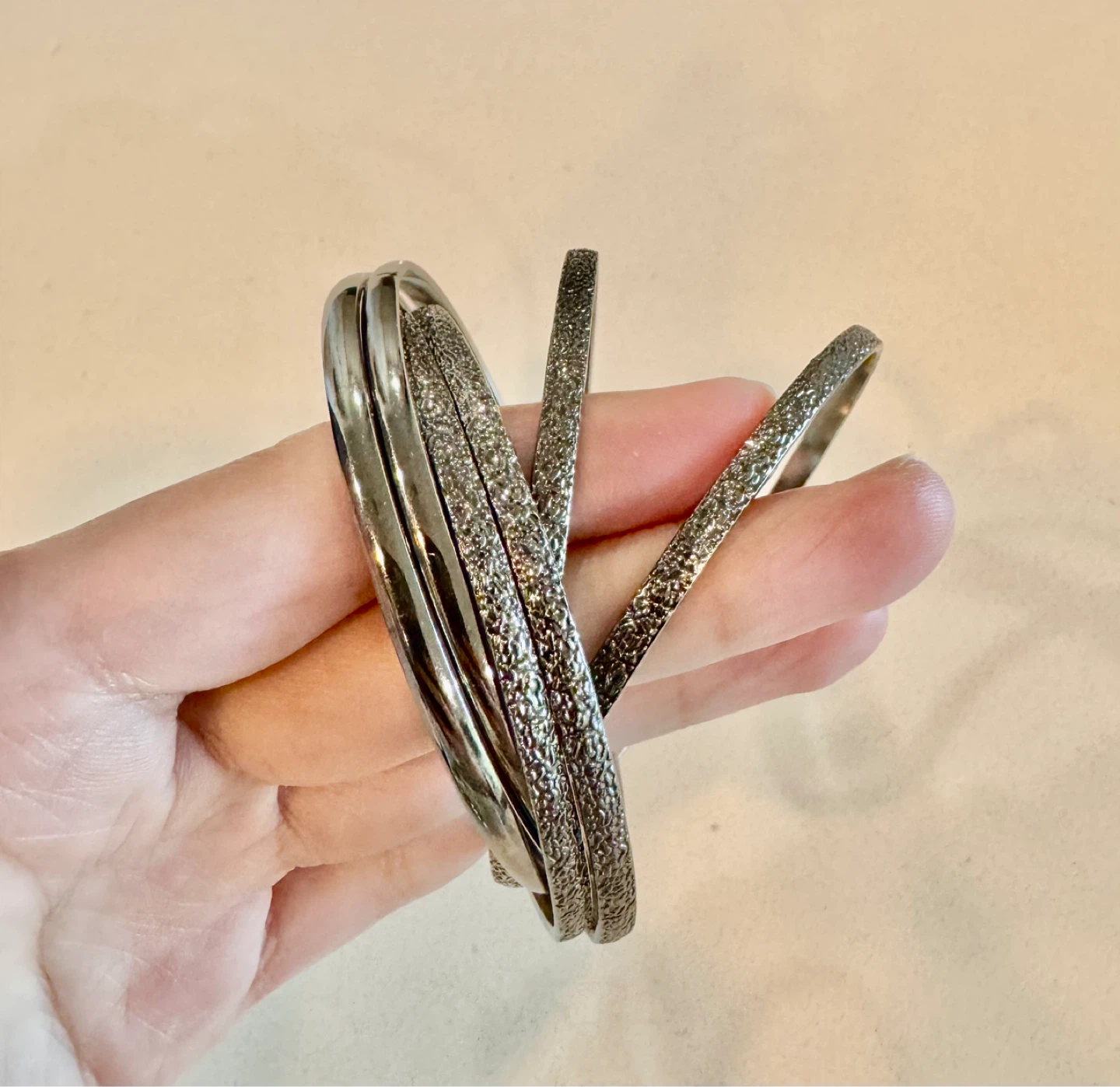 Silver-Tone Textured Stackable Bangle Bracelet Set_6 Pieces_NWOT
