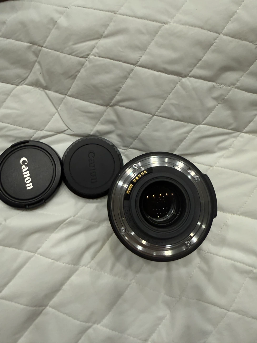 Canon Zoom Lens EFS 18-135mm f/3.5-5.6 IS - photo 3