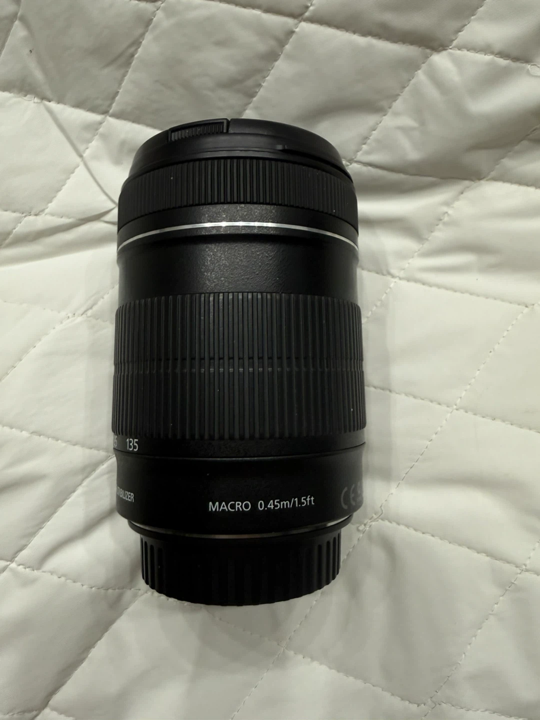Canon Zoom Lens EFS 18-135mm f/3.5-5.6 IS - photo 2