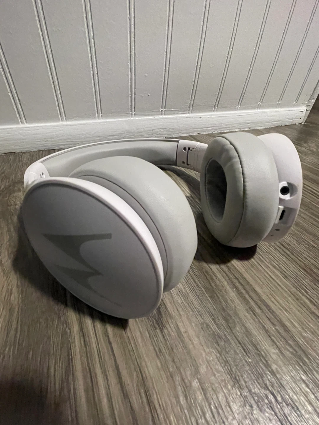 Motorola Wireless Headphones - photo 3