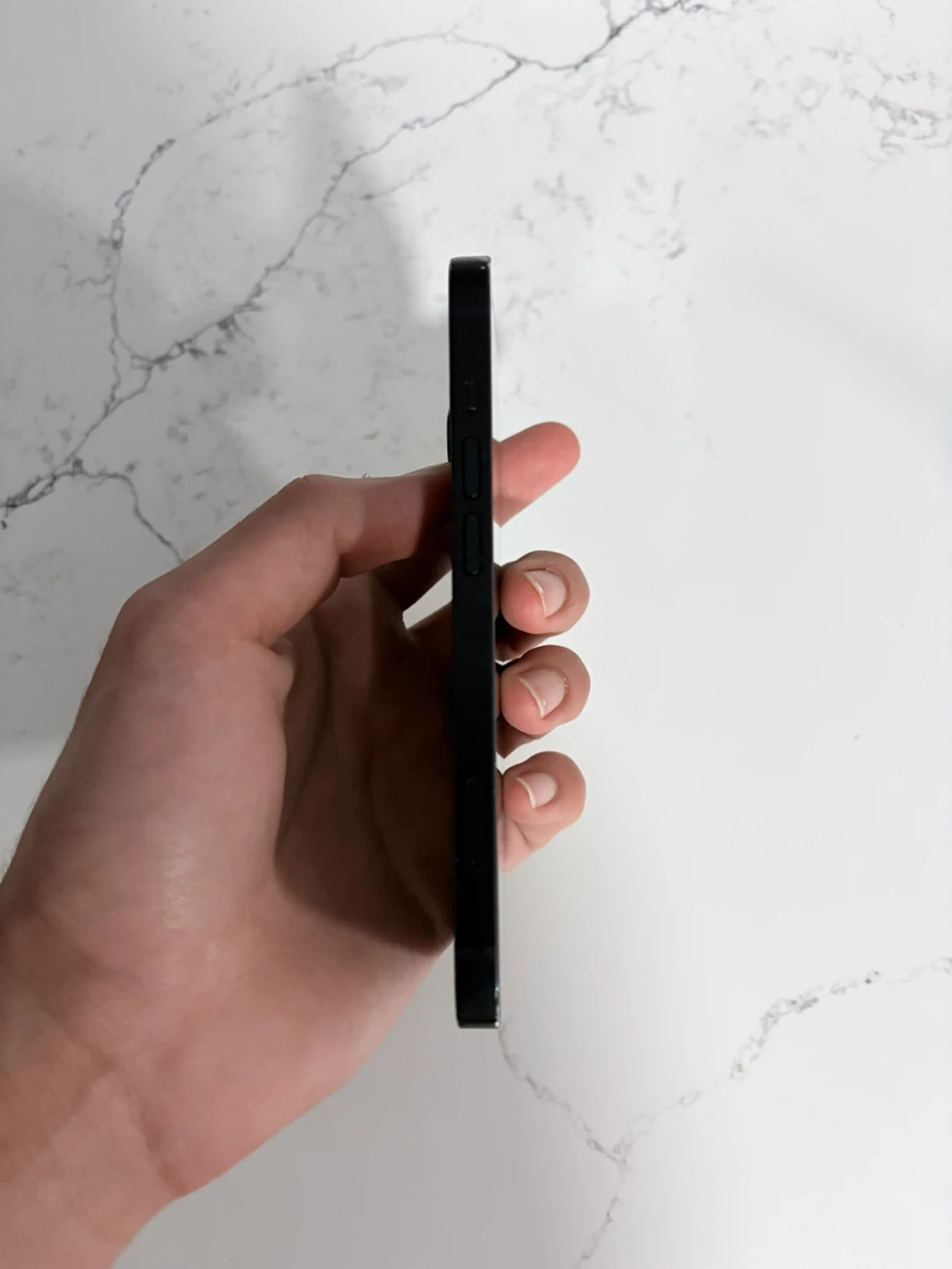 iPhone 14 - 128gb 81% - battery health - photo 5