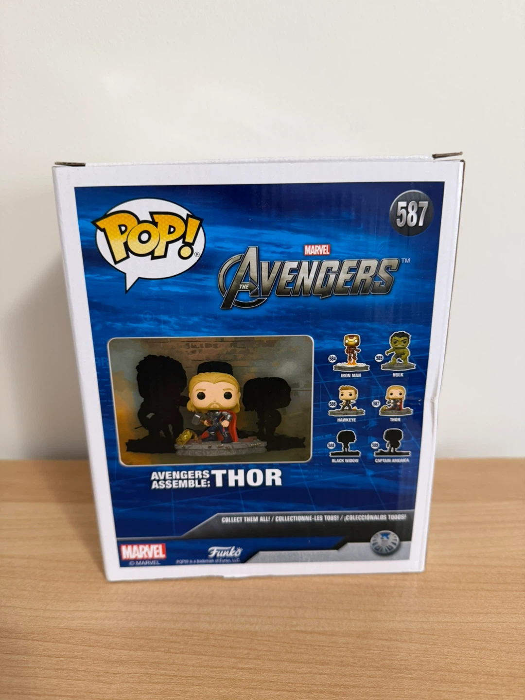 Funko Pop! Marvel Avengers Assemble Iron Man Deluxe #584