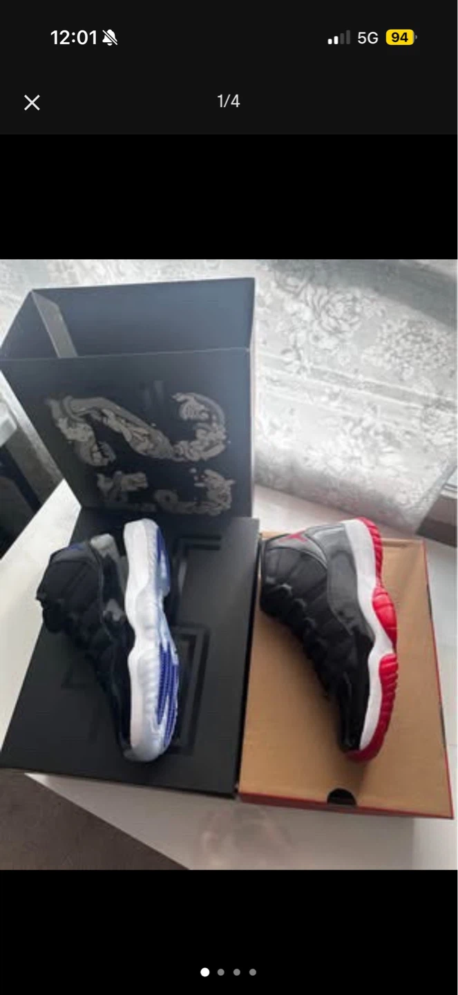 Air Jordan 11 "Black Concord" Sneakers
