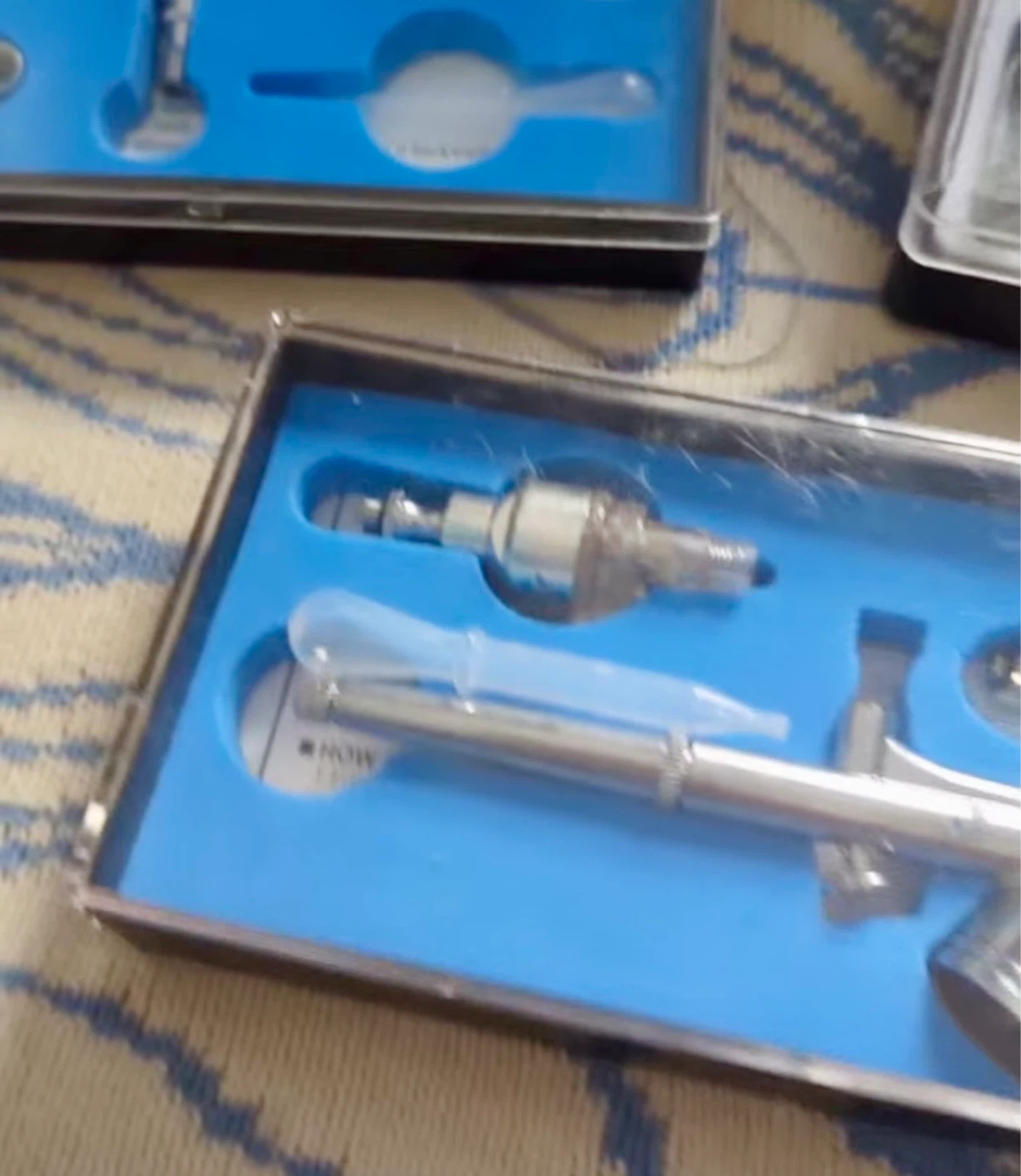 Airbrush Compressor Kit with Airbrush and Accessories - photo 4