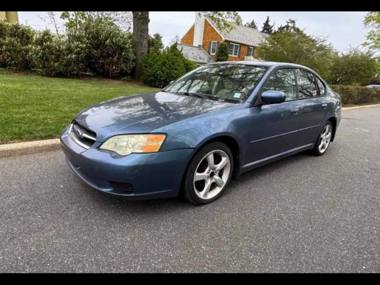 2009 Subaru legacy 189k miles - photo 3