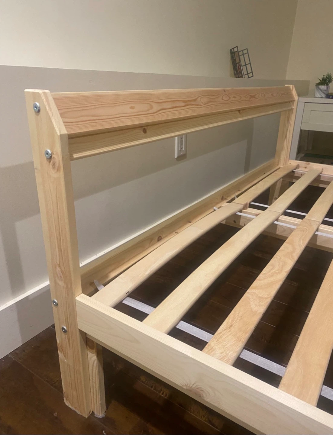 Like new Double  bed frame *FREE DELIVERY - photo 3