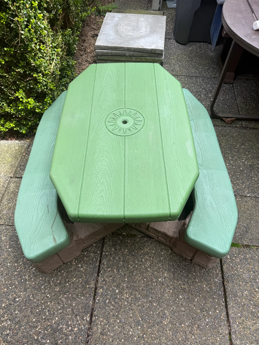 Children's Picnic Table - photo 2