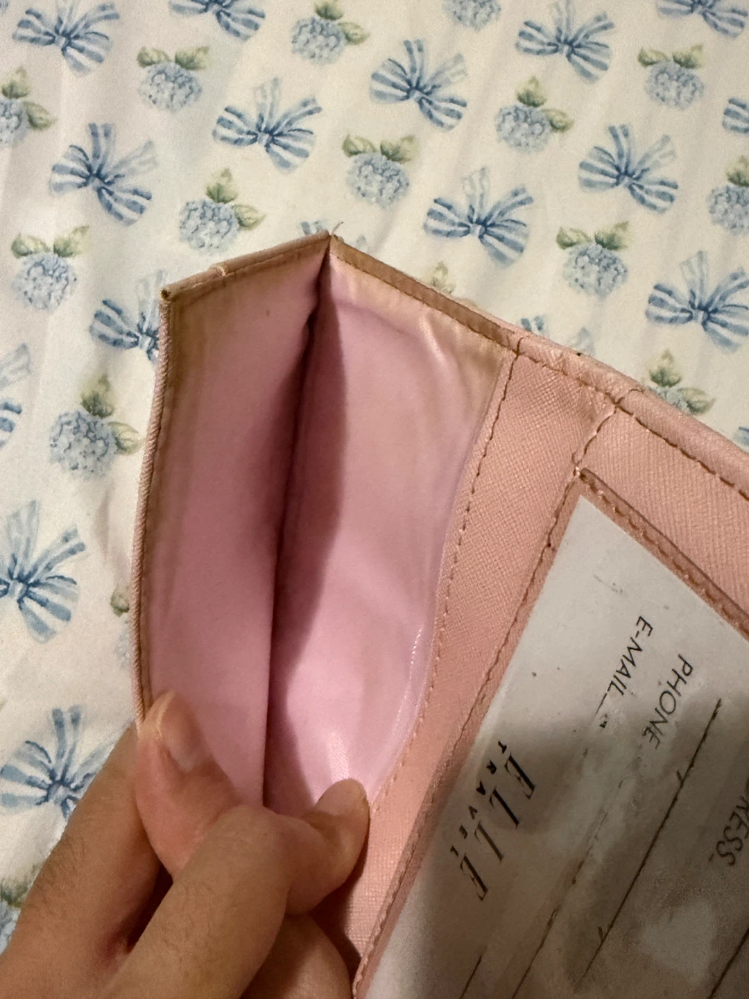 Elle Travel Pink Passport Holder - photo 4