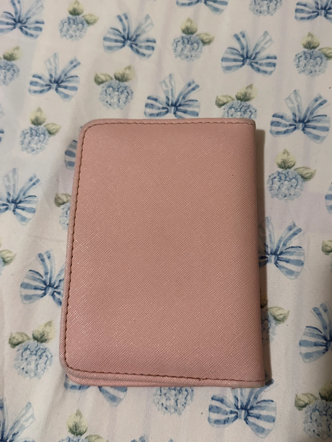 Elle Travel Pink Passport Holder - photo 2