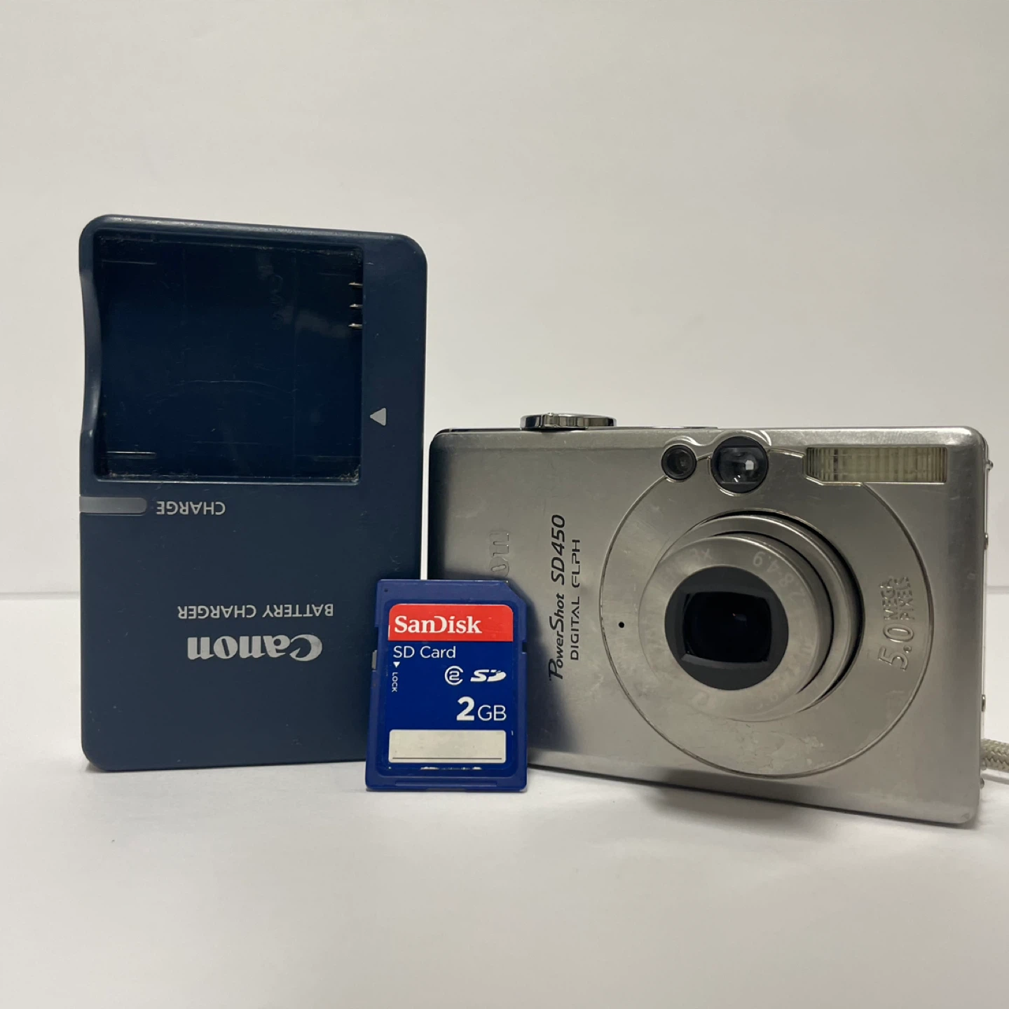 Canon PowerShot SD450 - photo 2