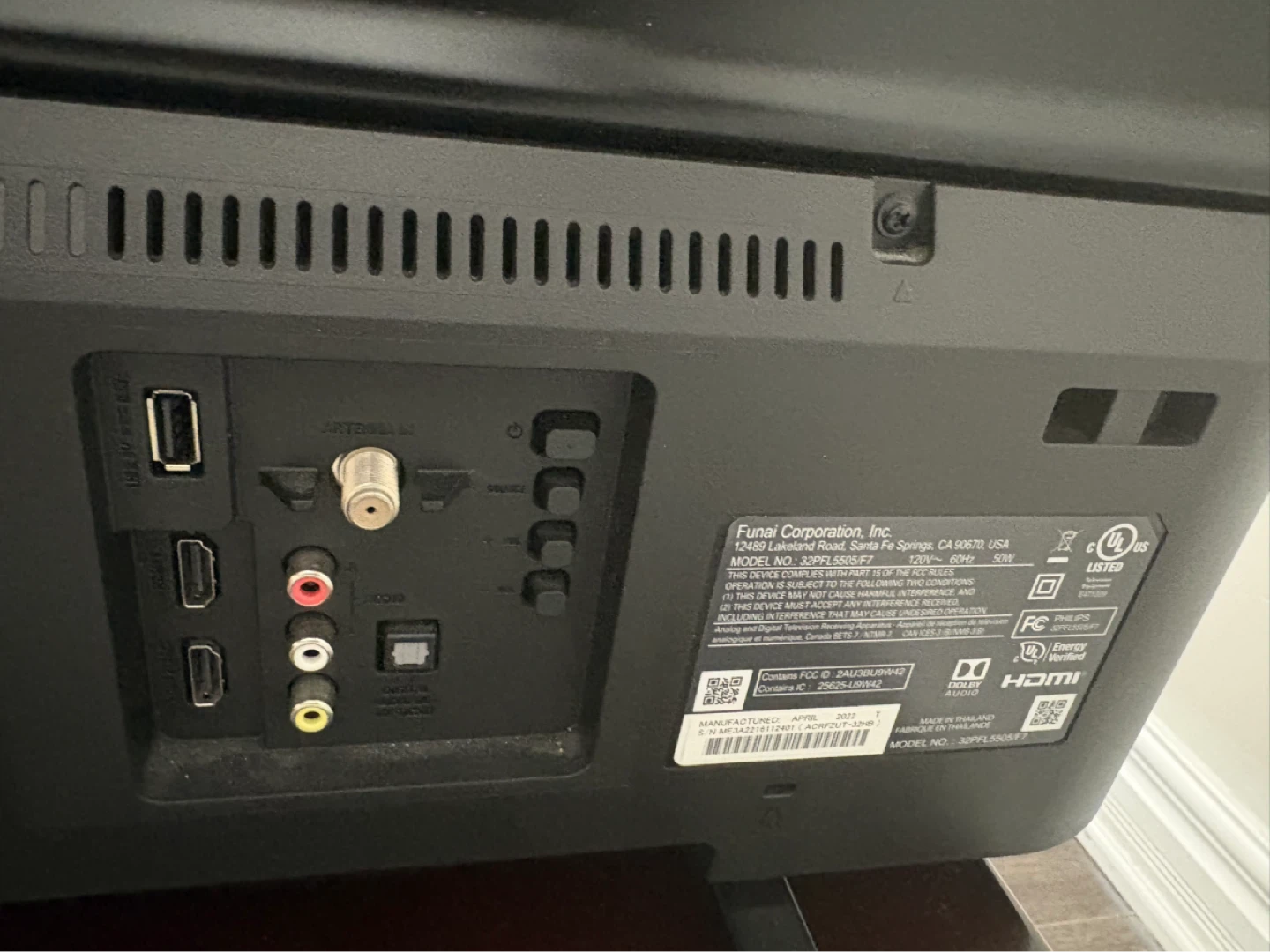 Philips 32" Smart TV with Remote - photo 2