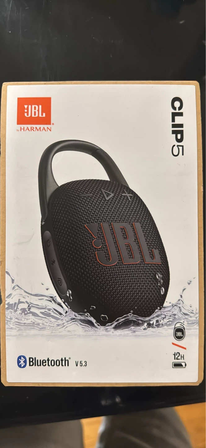 JBL CLIP 5 Portable Bluetooth Speaker