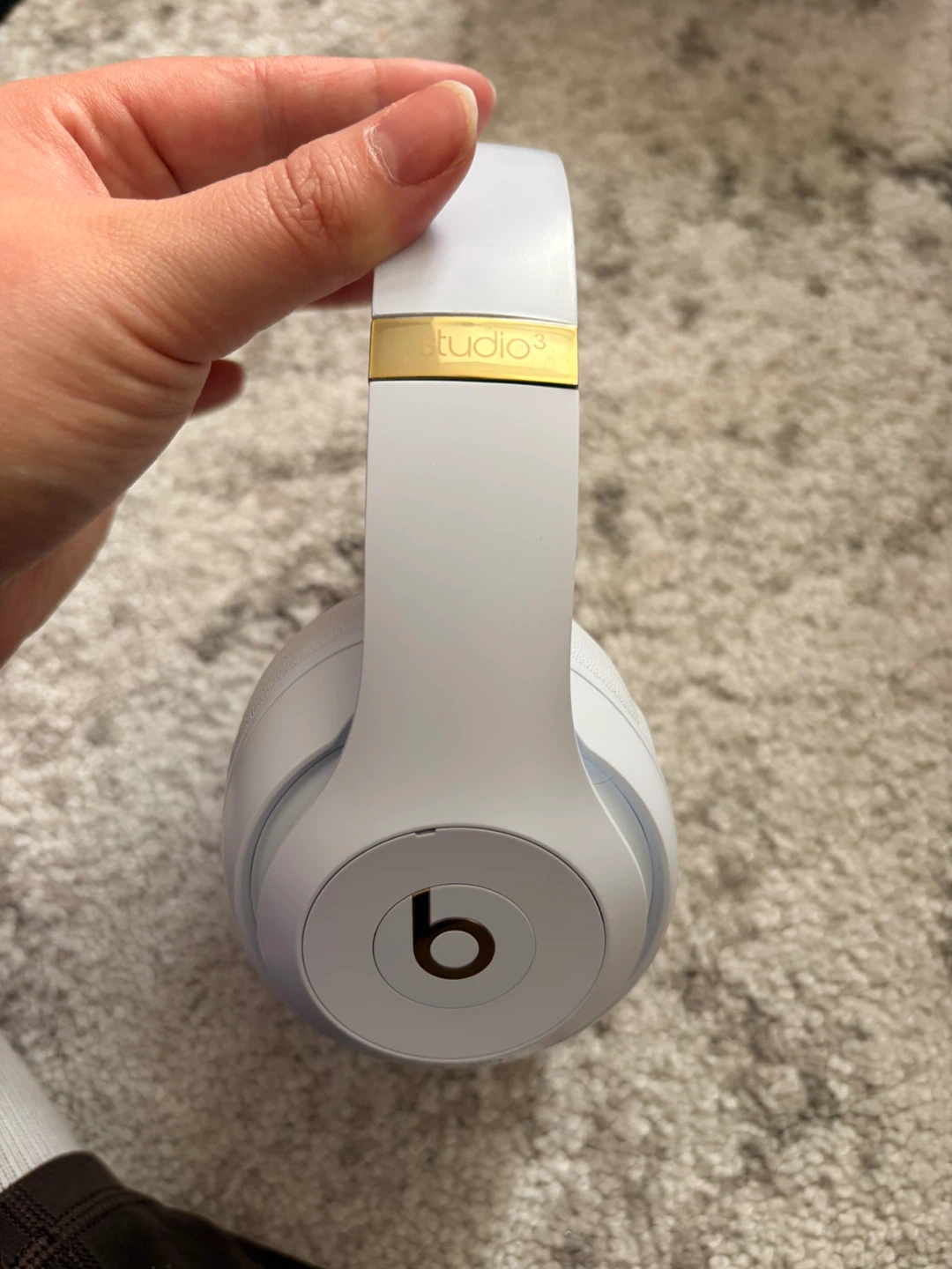 Beats Studio3 Wireless Noise Cancelling Headphones - White - photo 3