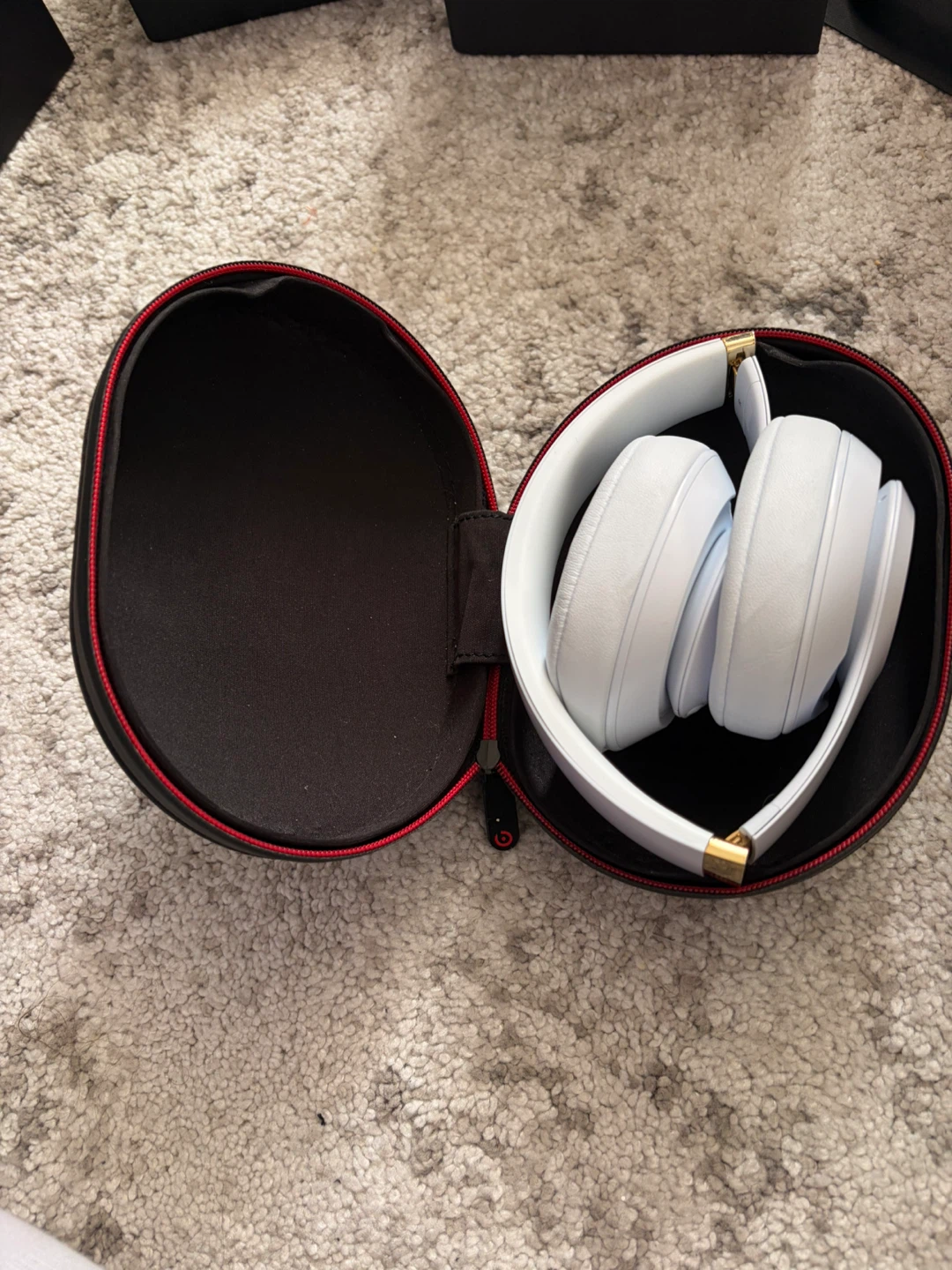 Beats Studio3 Wireless Noise Cancelling Headphones - White - photo 4