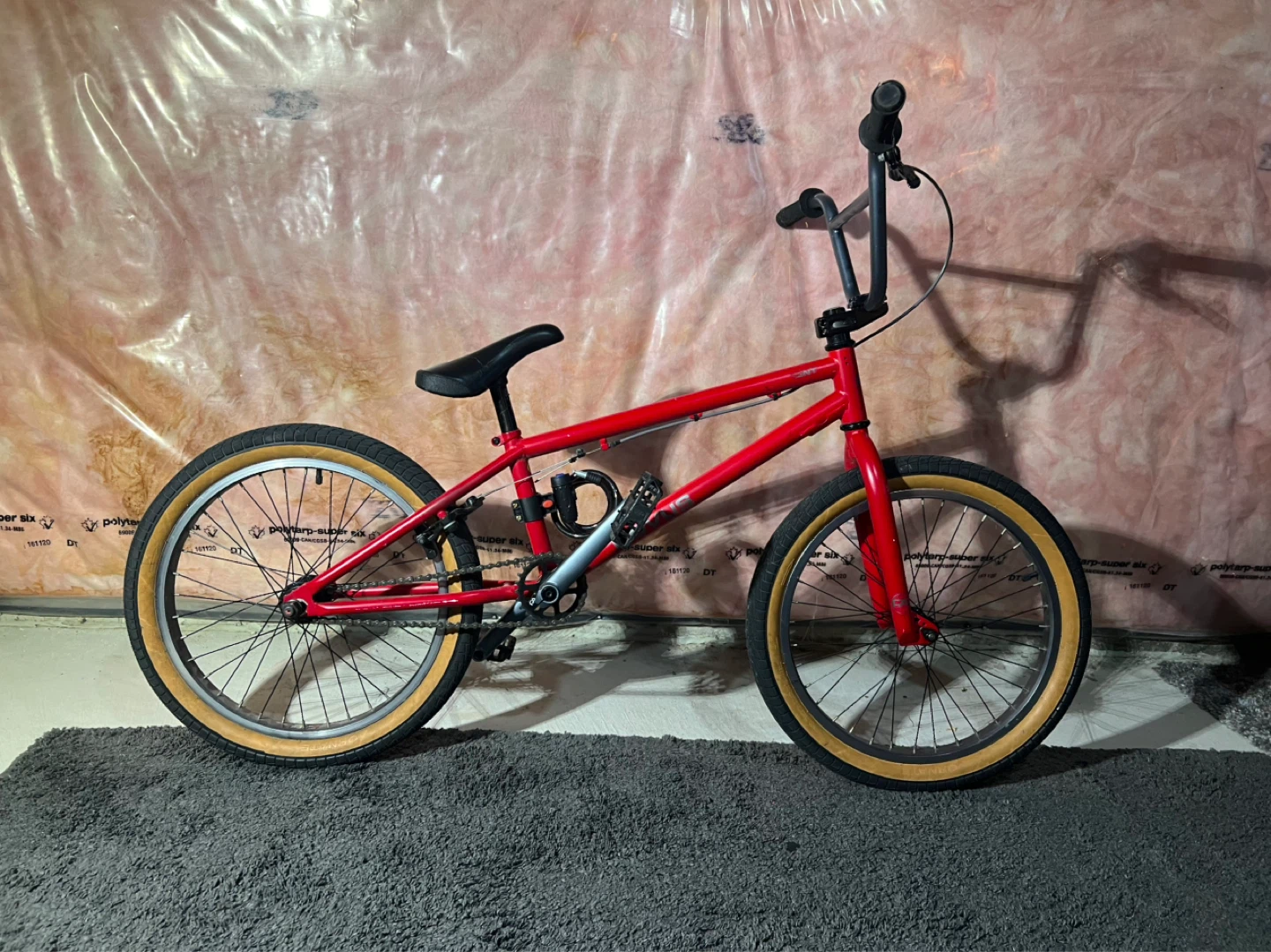 Free Agent Novus BMX Bike