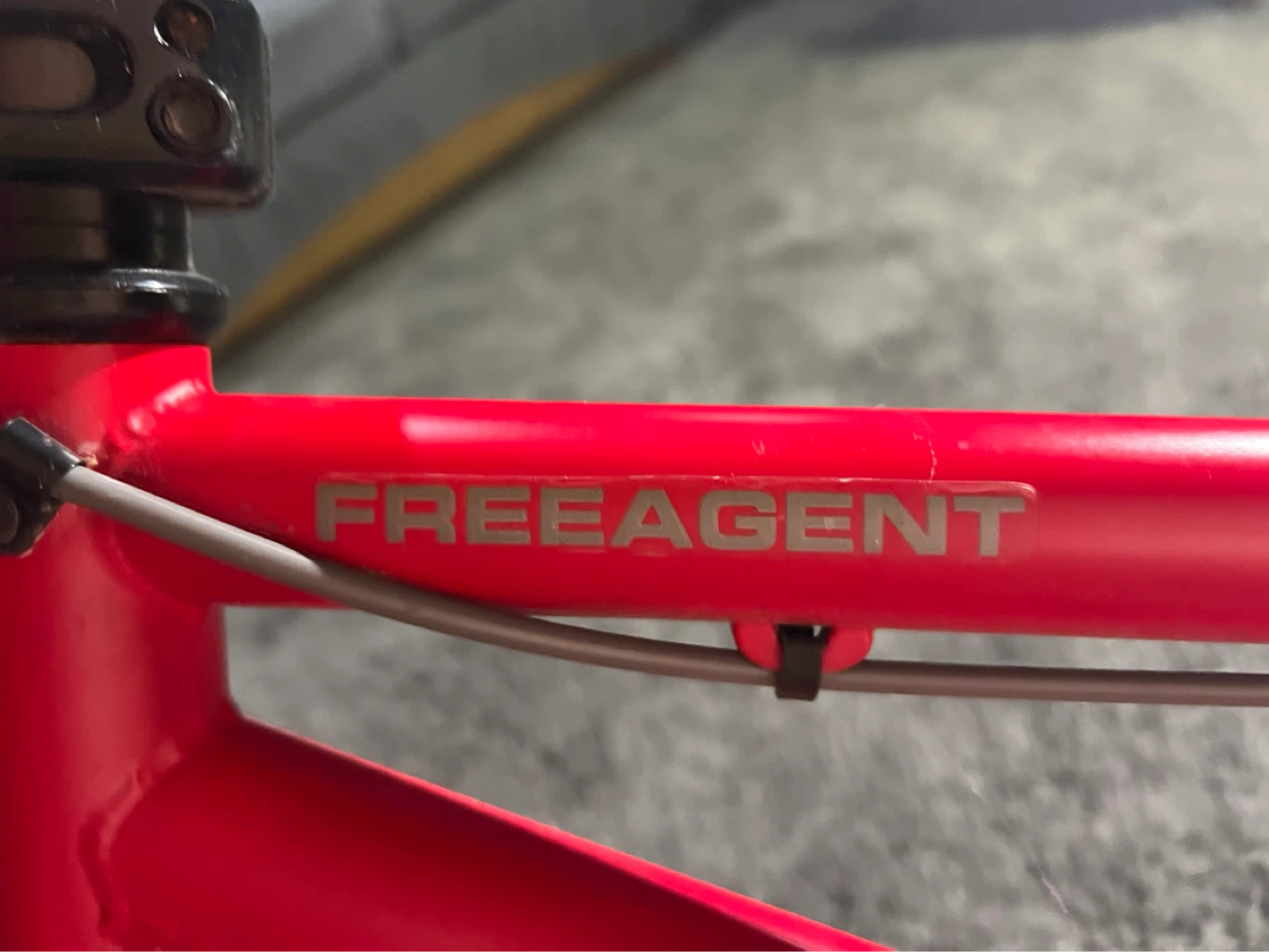 Free Agent Novus BMX Bike - photo 4