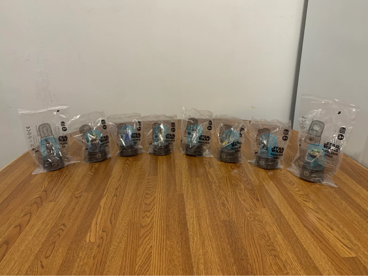 Burger King | The Mandalorian… King Jr. Toys All-Star Bundle - photo 2
