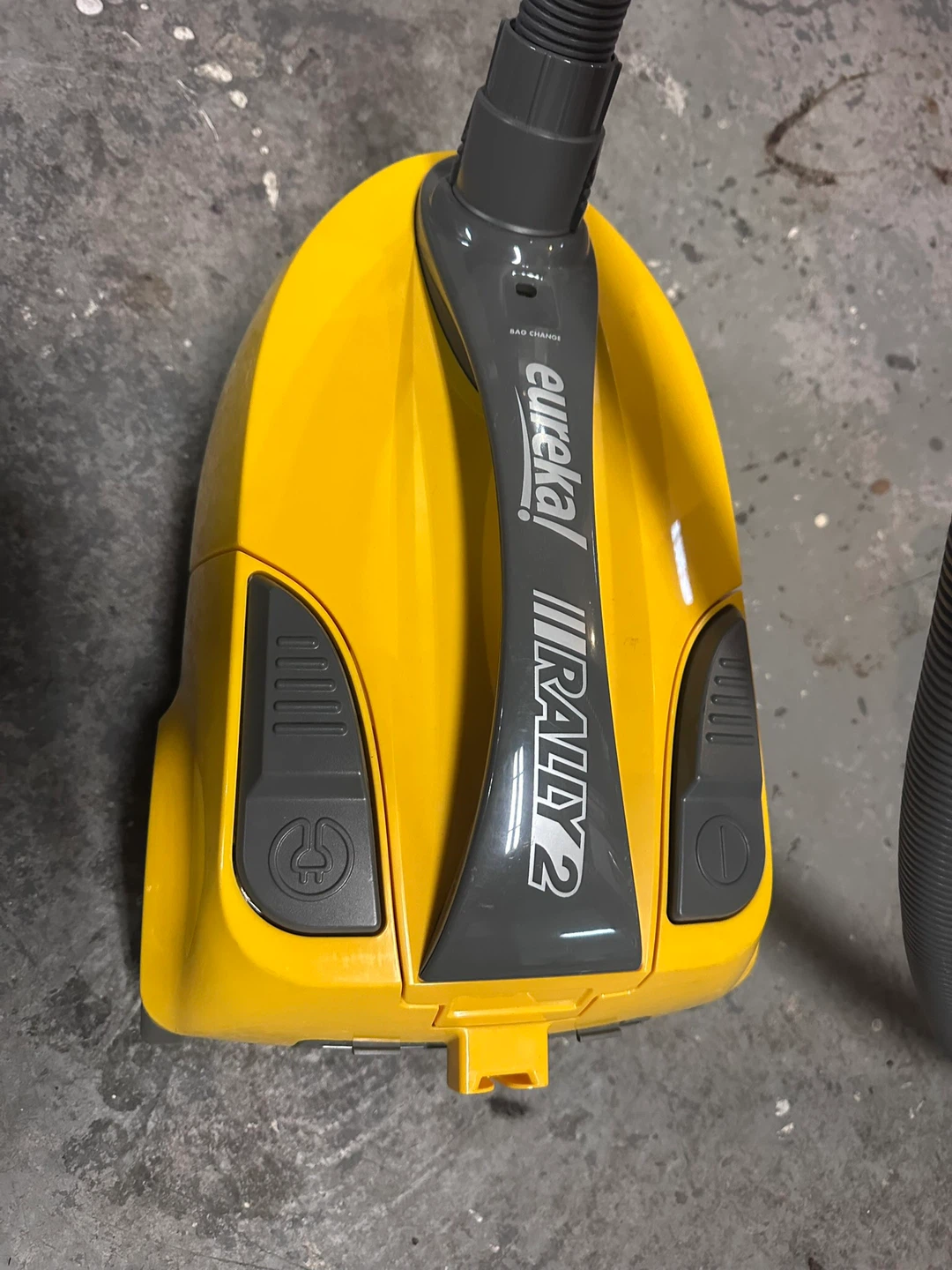 Eureka Rally 2 Vacuum Cleaner