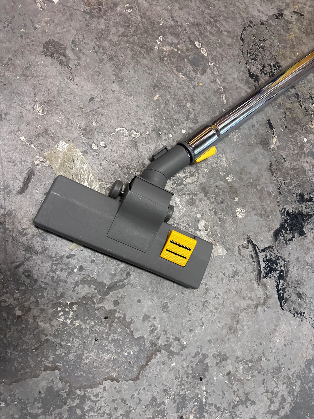 Eureka Rally 2 Vacuum Cleaner - photo 2