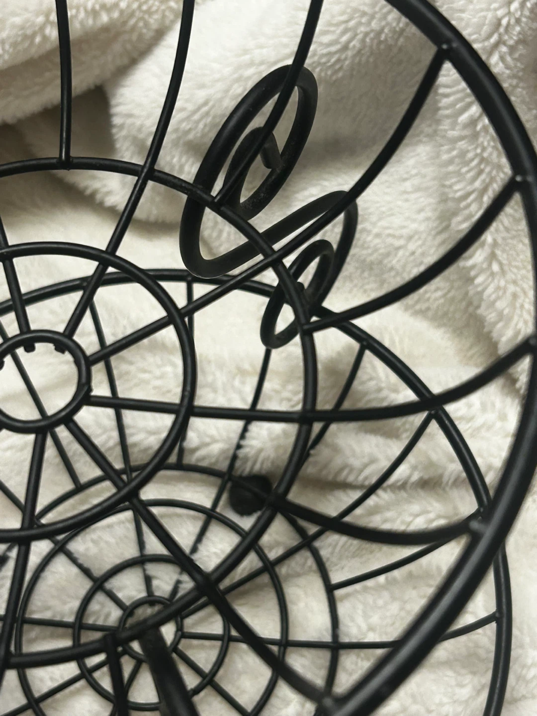 2-Tier Metal Fruit Basket - photo 3