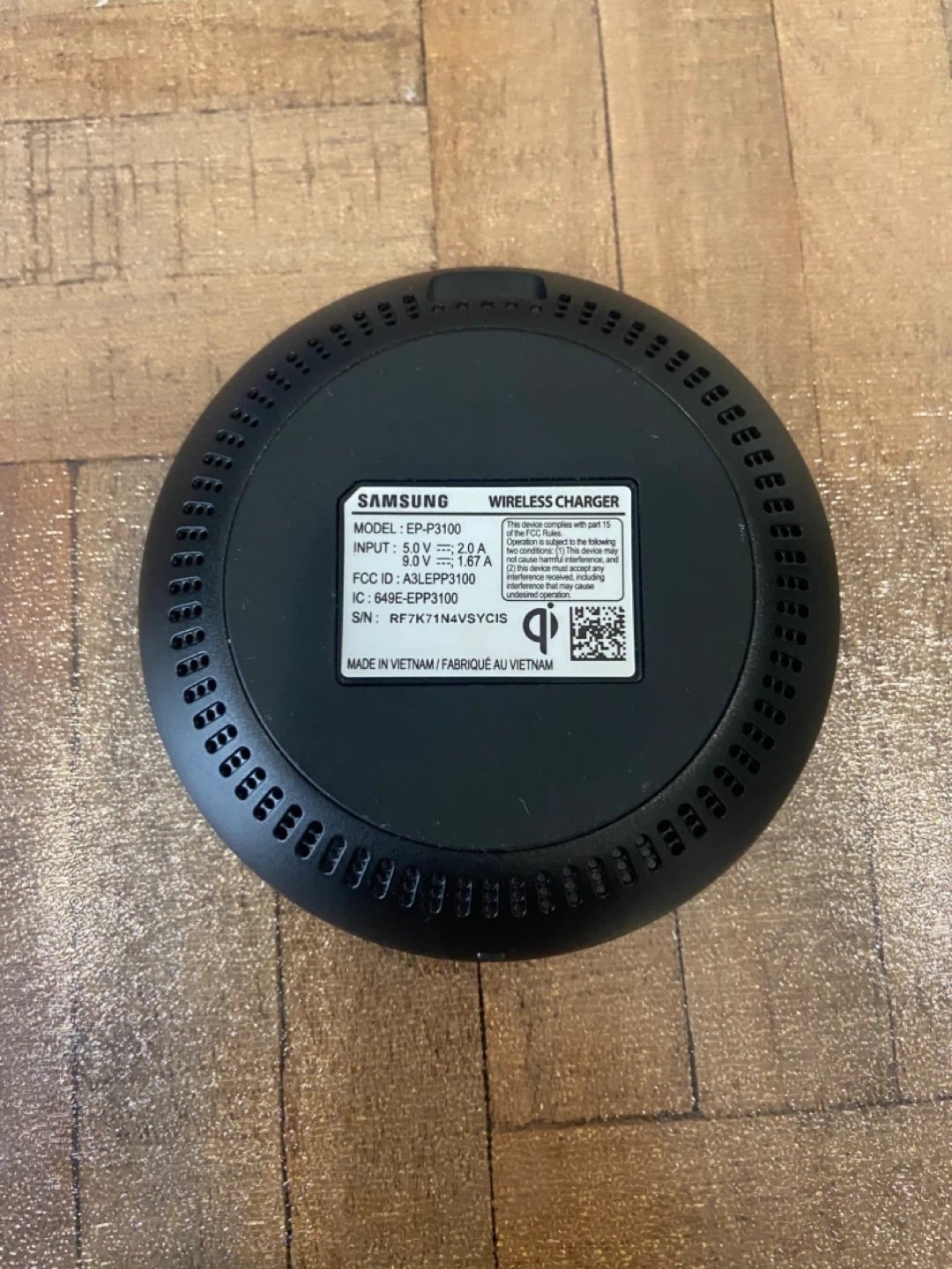 Samsung Wireless Fast Charger Pad - photo 2