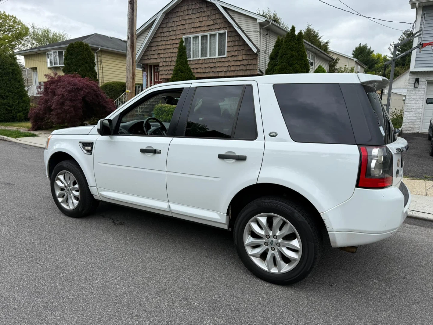White Land Rover Freelander 2  2013 - photo 3