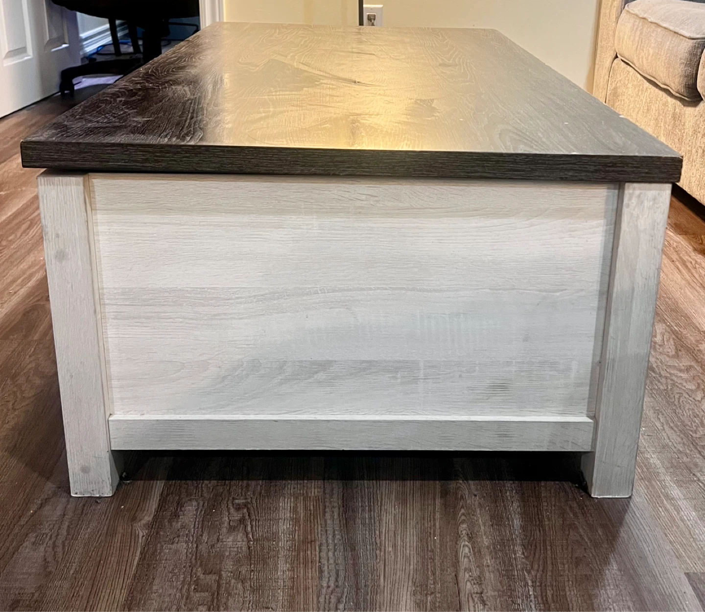 Lift Top Coffee Table with Storage