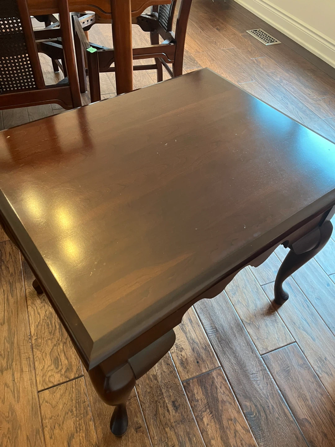 Solid wood end table - photo 3