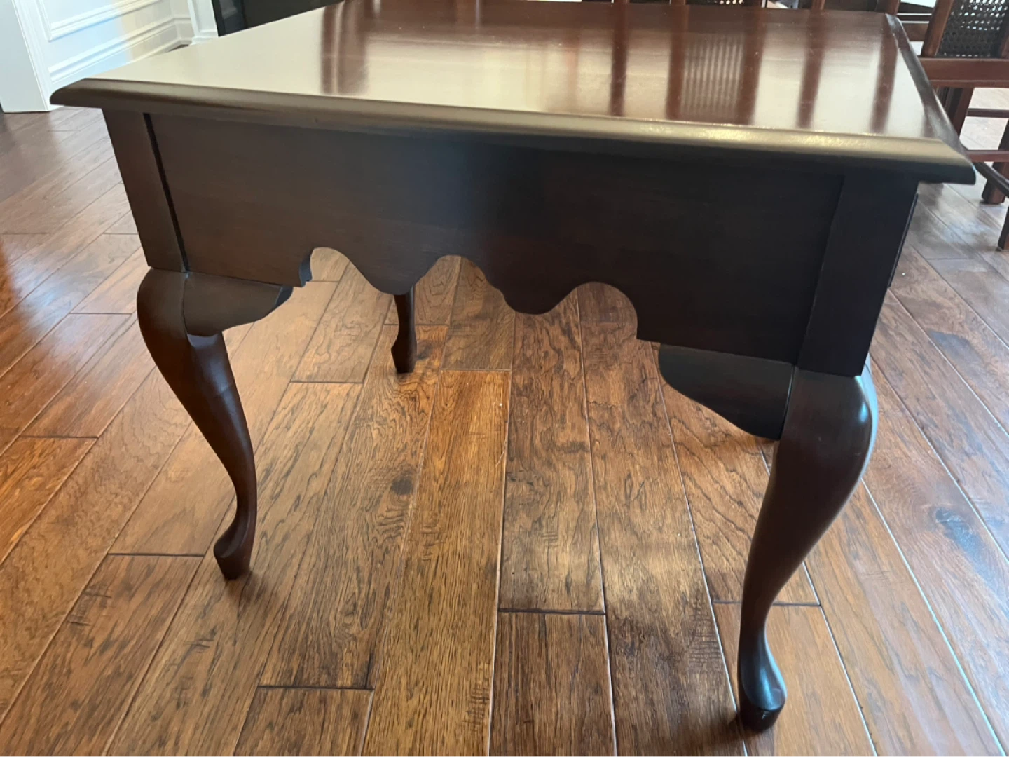 Solid wood end table - photo 5