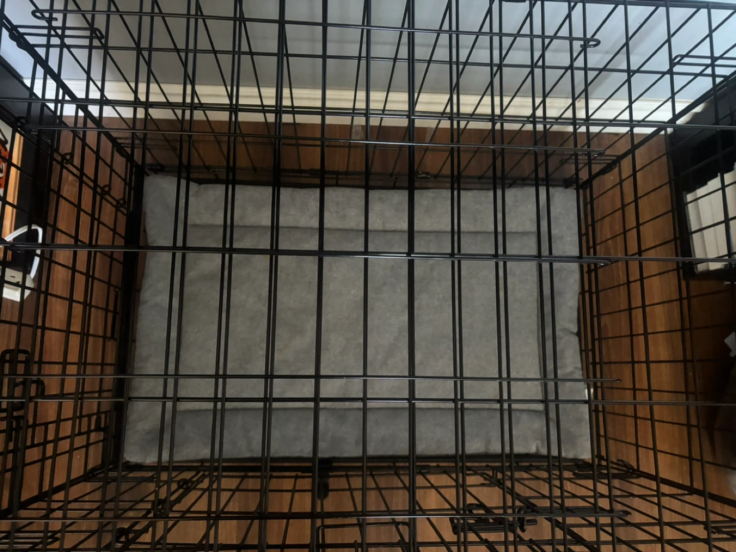 Good Dog Medium Metal Dog Crate with Free Mat - photo 2