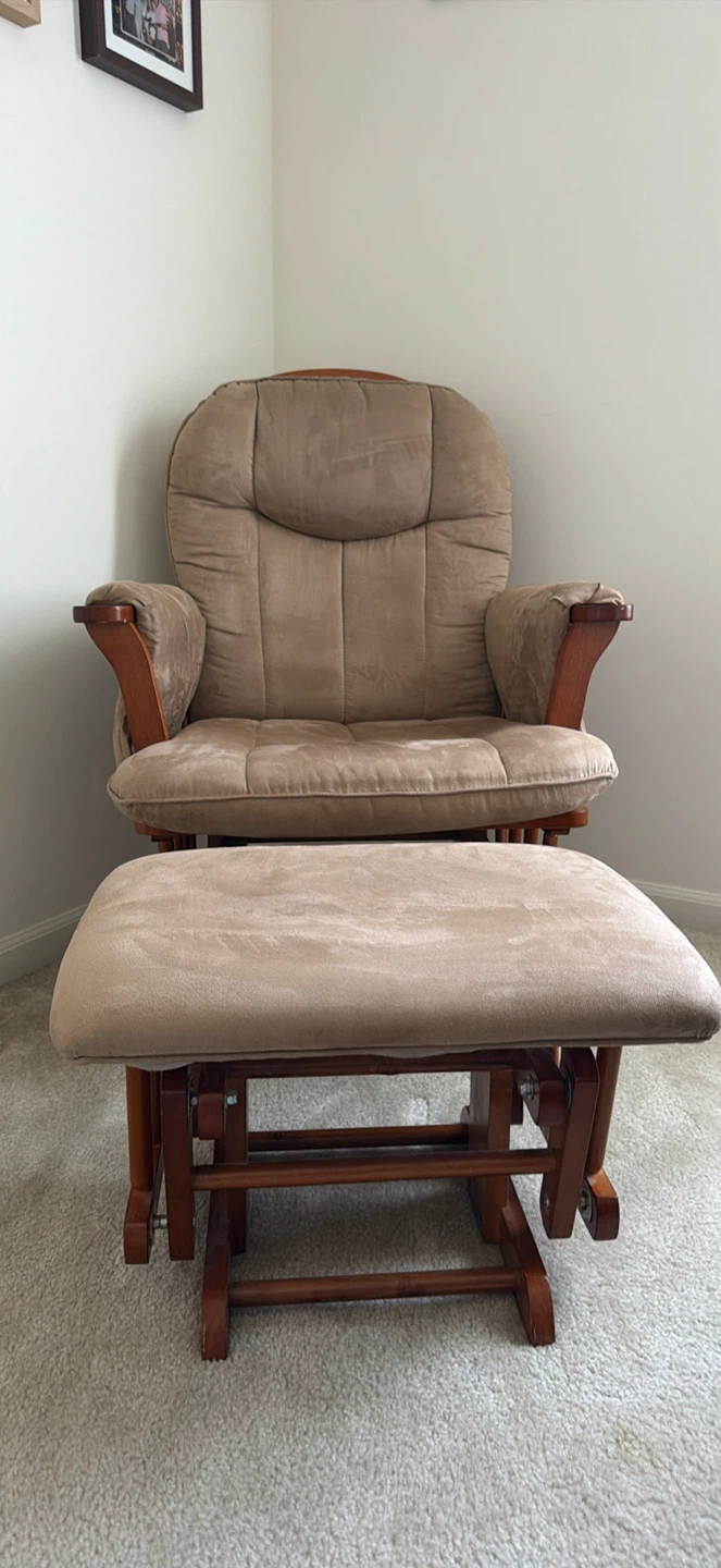 Glider Chair and Ottoman Set - photo 2