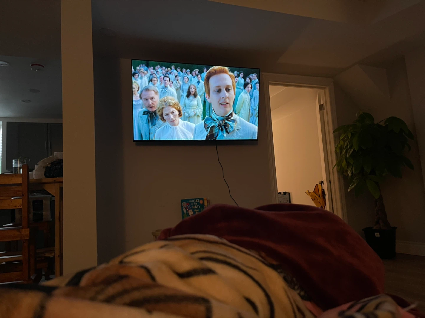 Philips 55" 4K Roku TV - photo 3