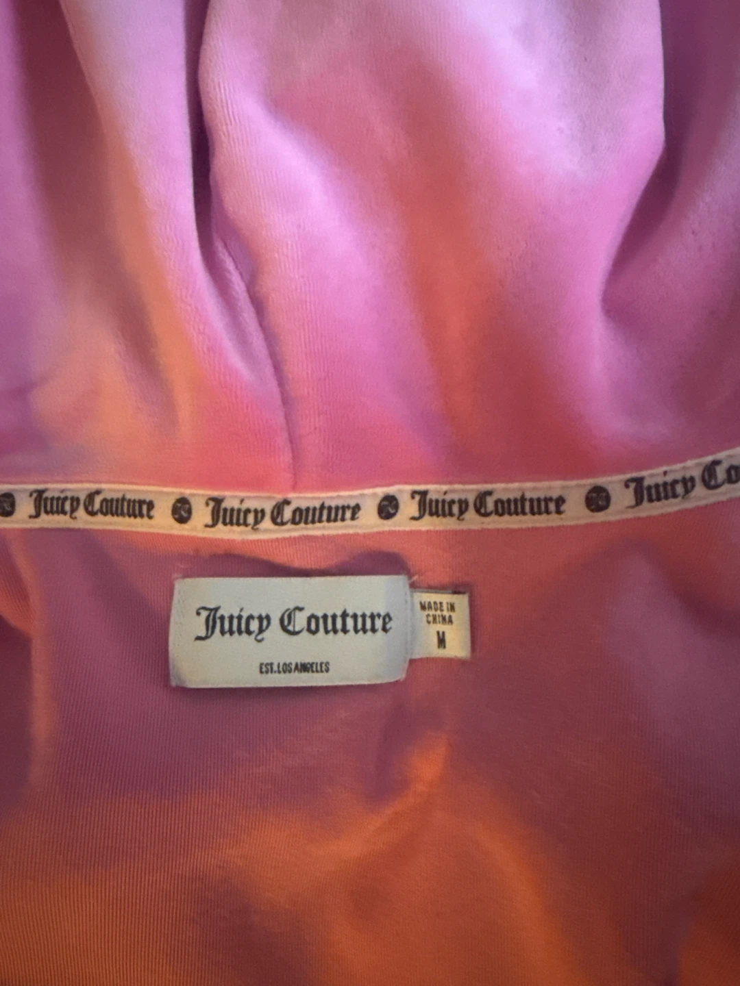 Juicy Couture Pink Velour Hoodie and Shorts Set - photo 3