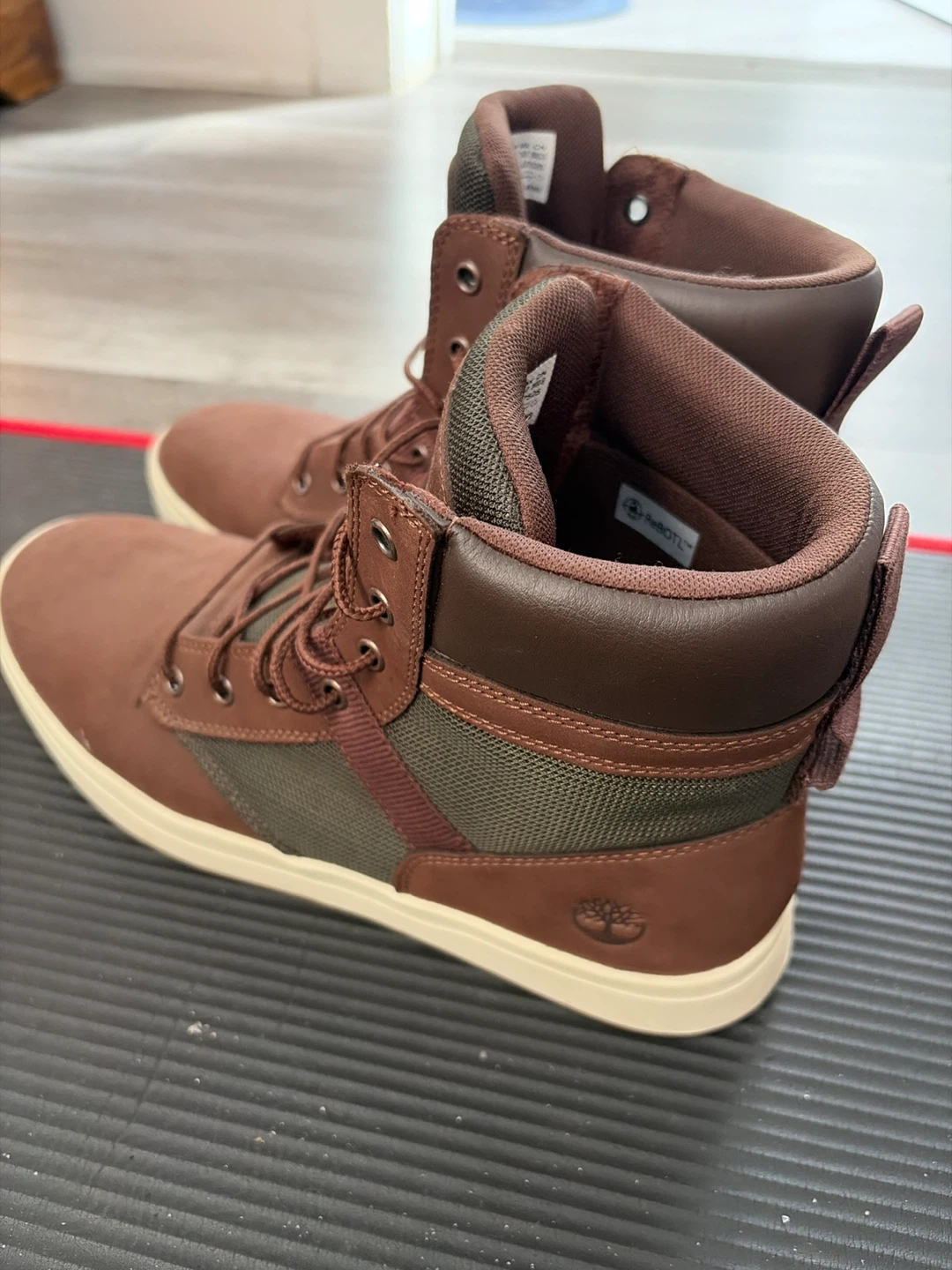 Timberland Men's Brown Lace-Up High-Top Boots - photo 2