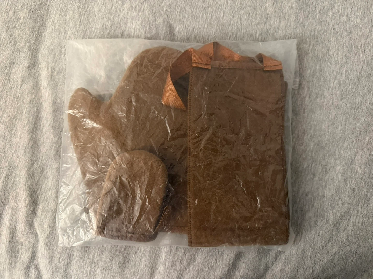 Self-Tanning Mitt and Applicator Set - photo 2