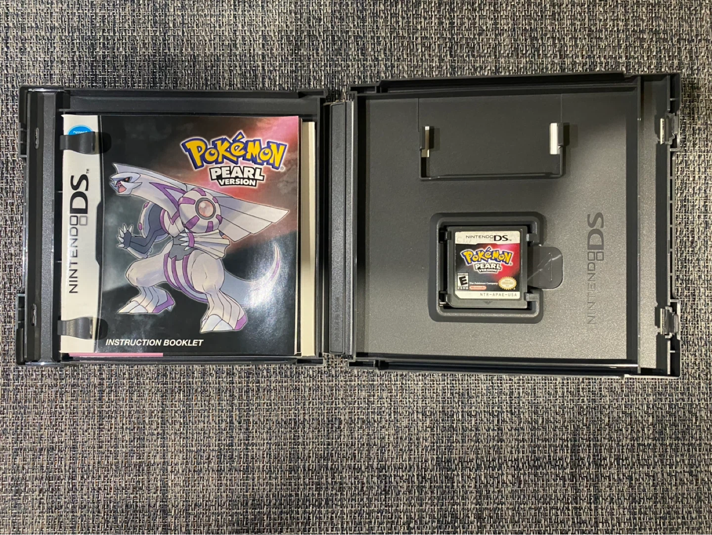 Pokemon Pearl Authentic Complete in Box - photo 2