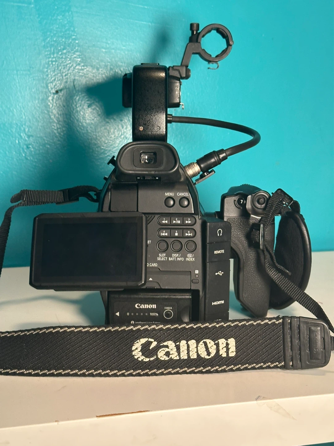 Canon EOS C100 Cinema Camera with dpaf upgrade - photo 3