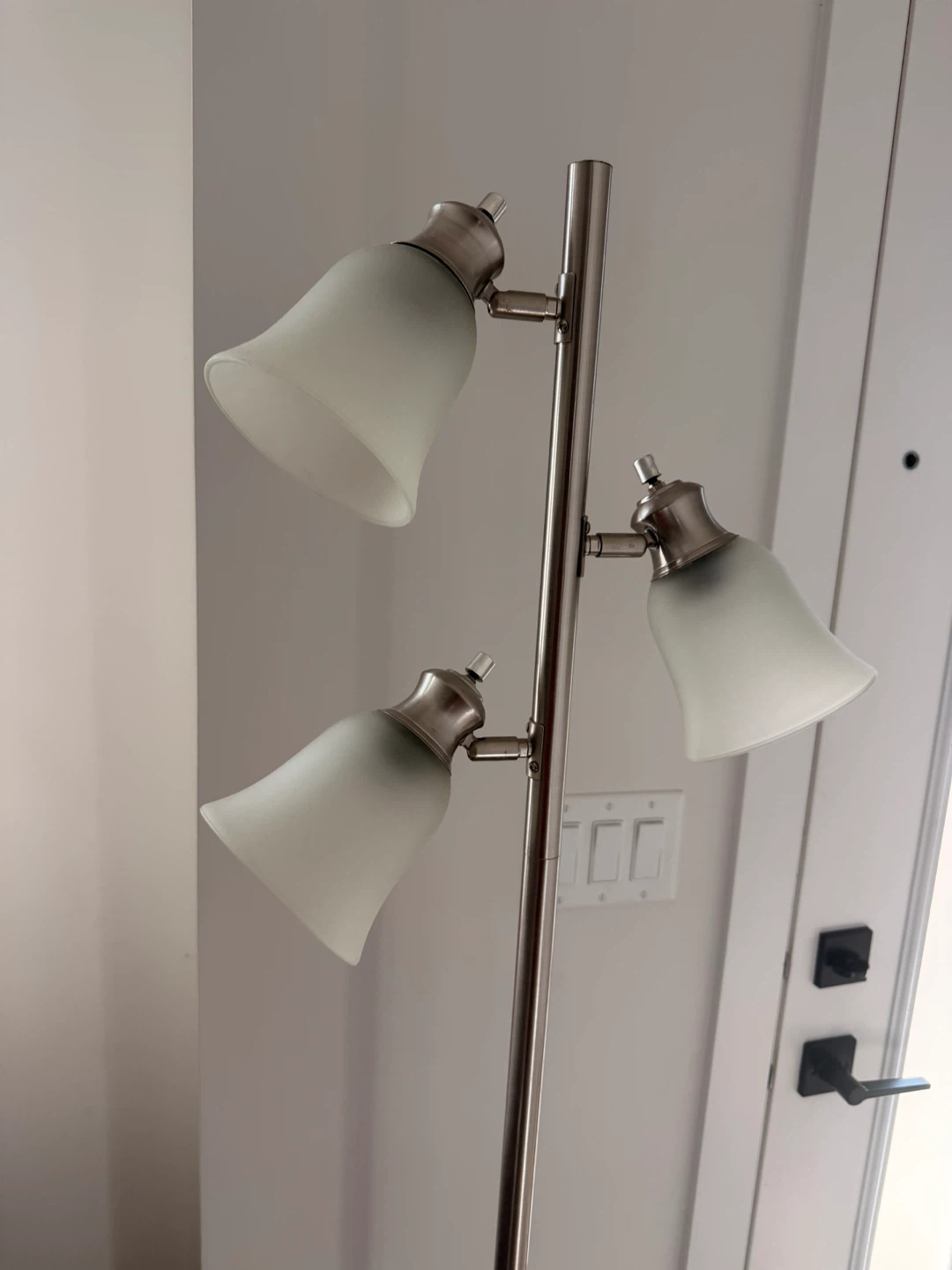 Triple Head Floor Lamp - photo 2